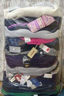 Used Cream Winter Adult Clothing Wholesale Italy